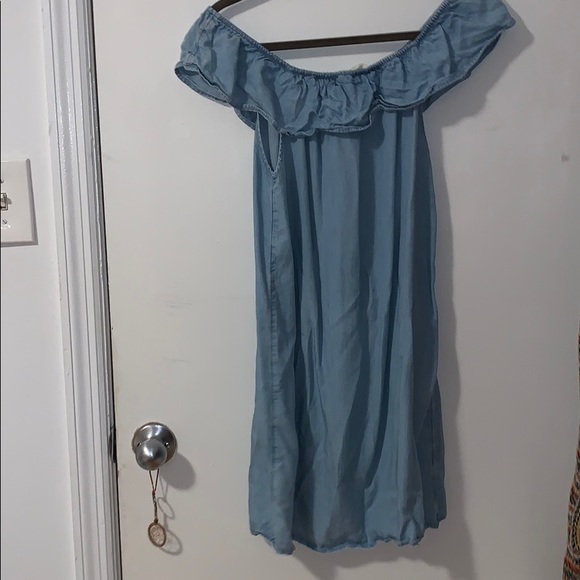 Girls Off the Shoulder Jean Dress - Picture 2 of 3